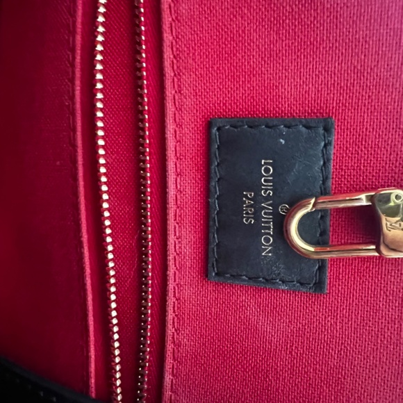 Authentic Louis Vuitton On the Go GM Tote - Like New - Picture 8 of 16